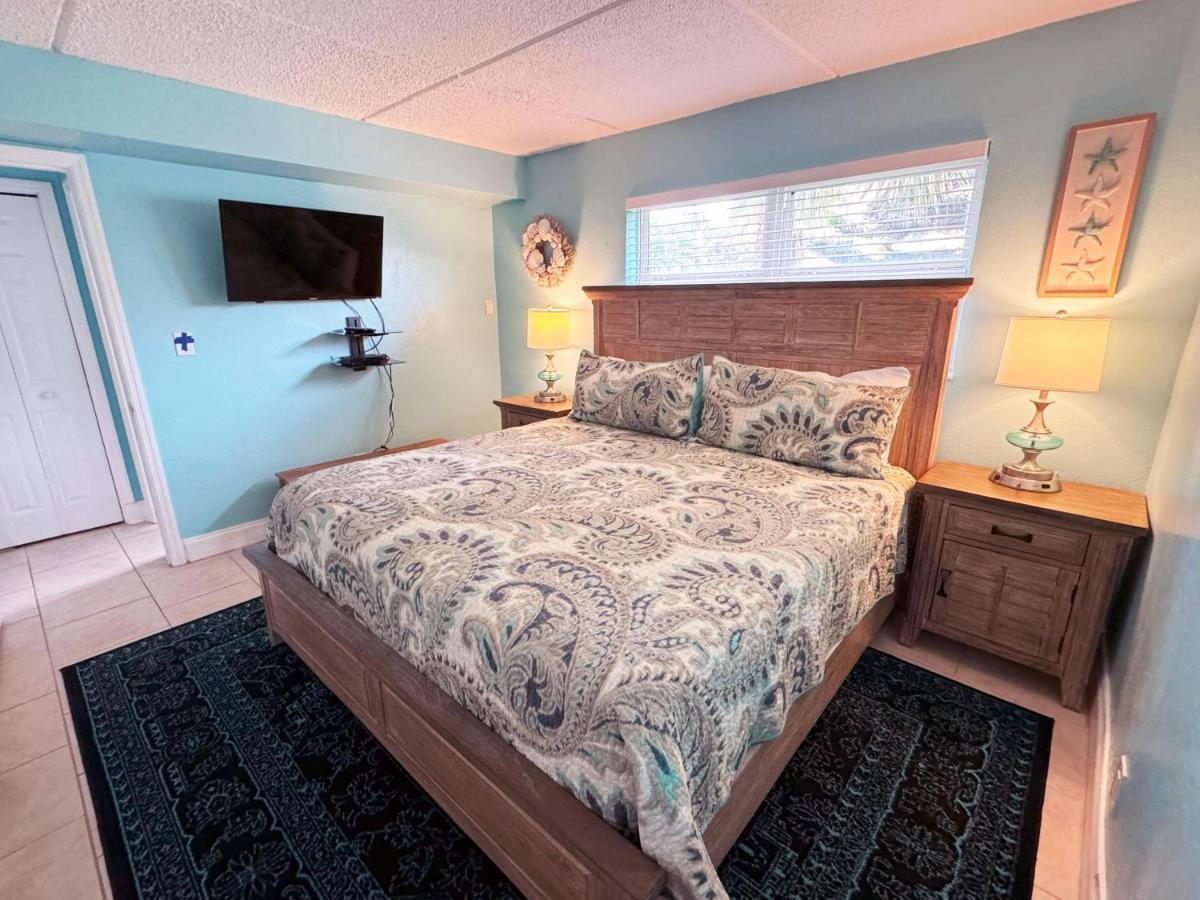 1 Bedroom Brisa Del Mar! Ground Floor Unit! Cocoa Beach Zewnętrze zdjęcie
